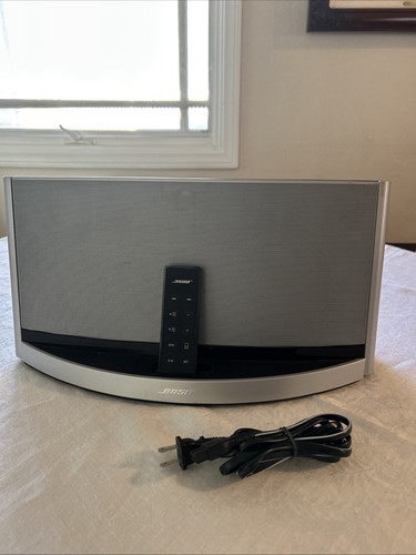 Bose sound dock - sound,